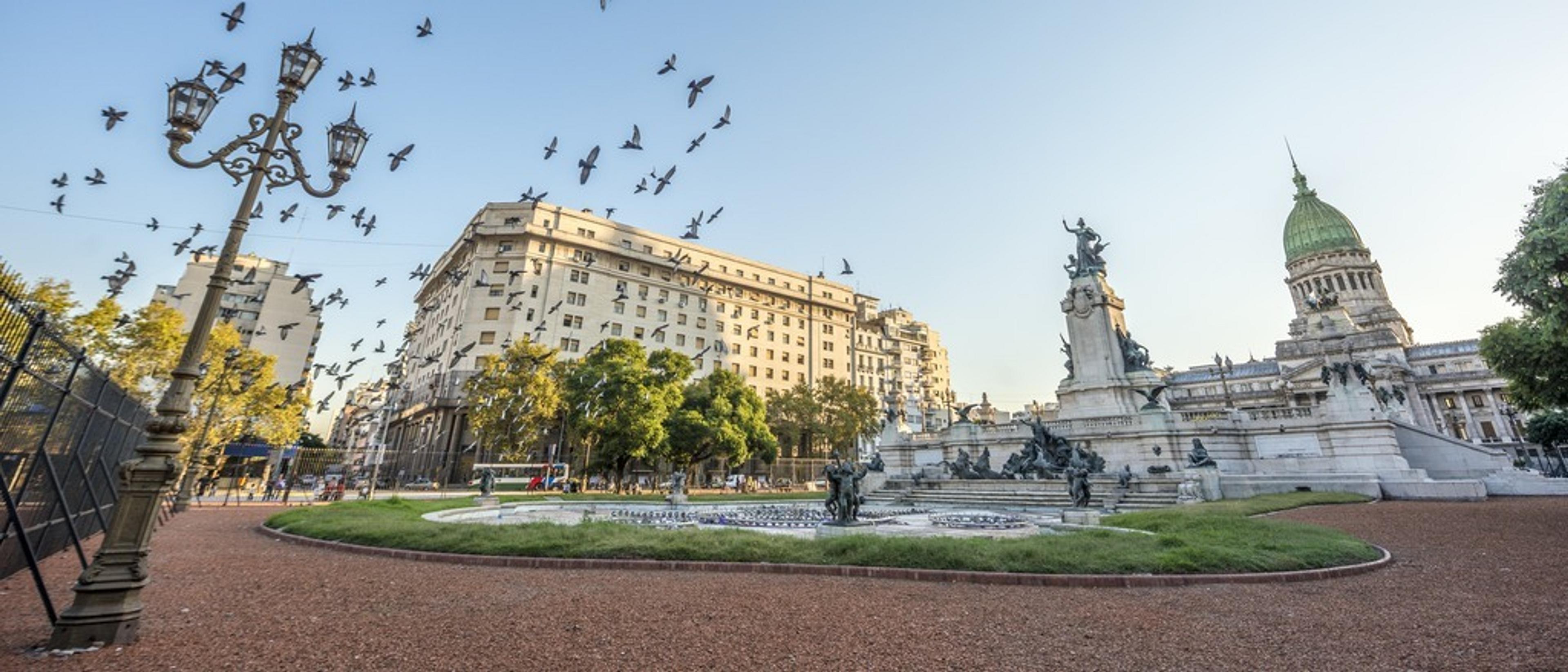 Buenos Aires 💃 at $516 RT from Newark