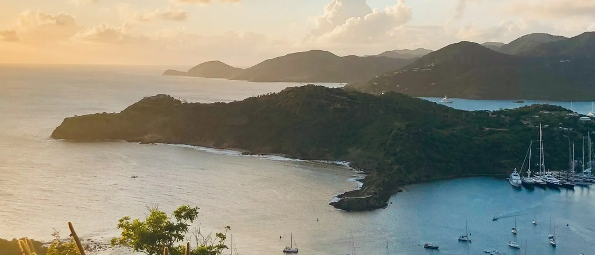 Antigua 🪸 at $443 RT from Toronto 
