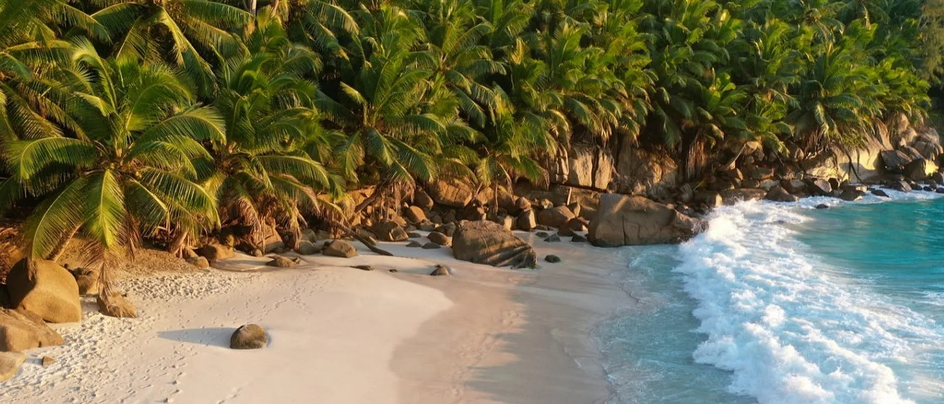The Seychelles, Zimbabwe, Tanzania and more  in £400s-£520s rtn