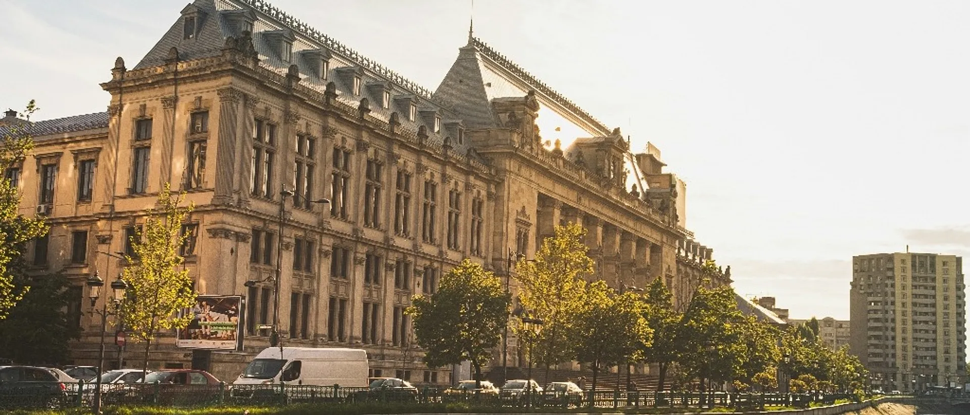 Bucharest 🏰 at €53 rtn from Oslo 