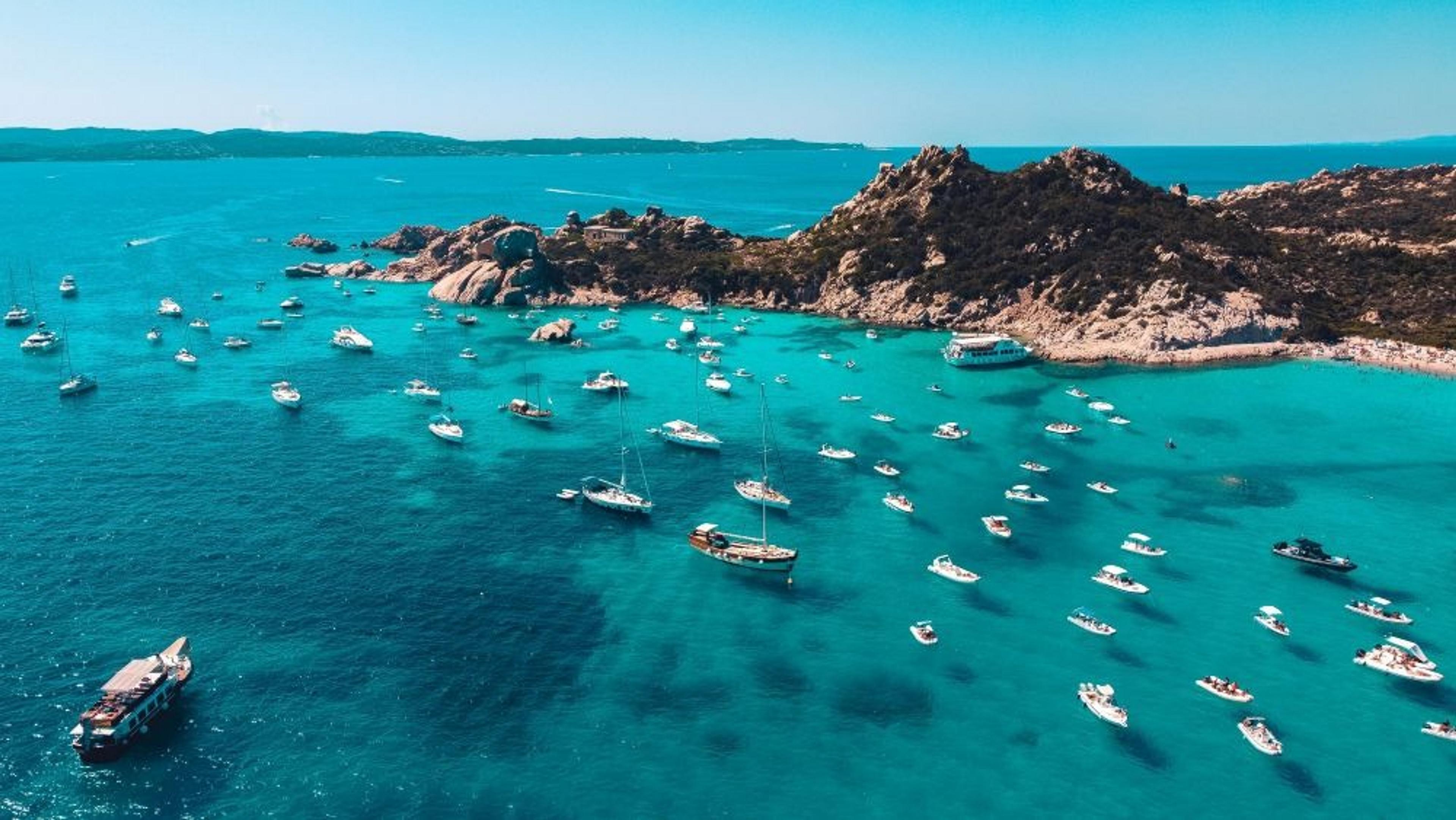 The Bluest Waters You've Ever Seen & Top Spots for Students