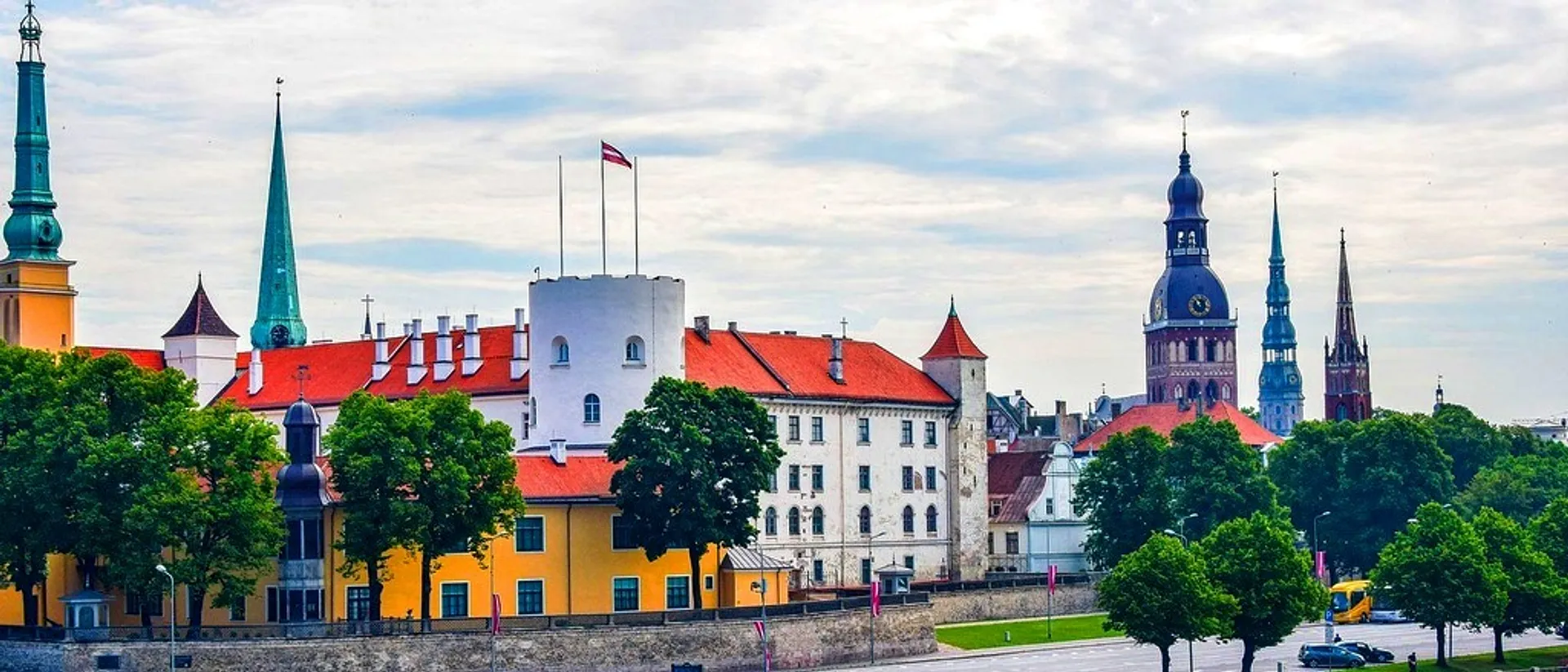 Riga 🌲 at €32-€38 rtn from Oslo 