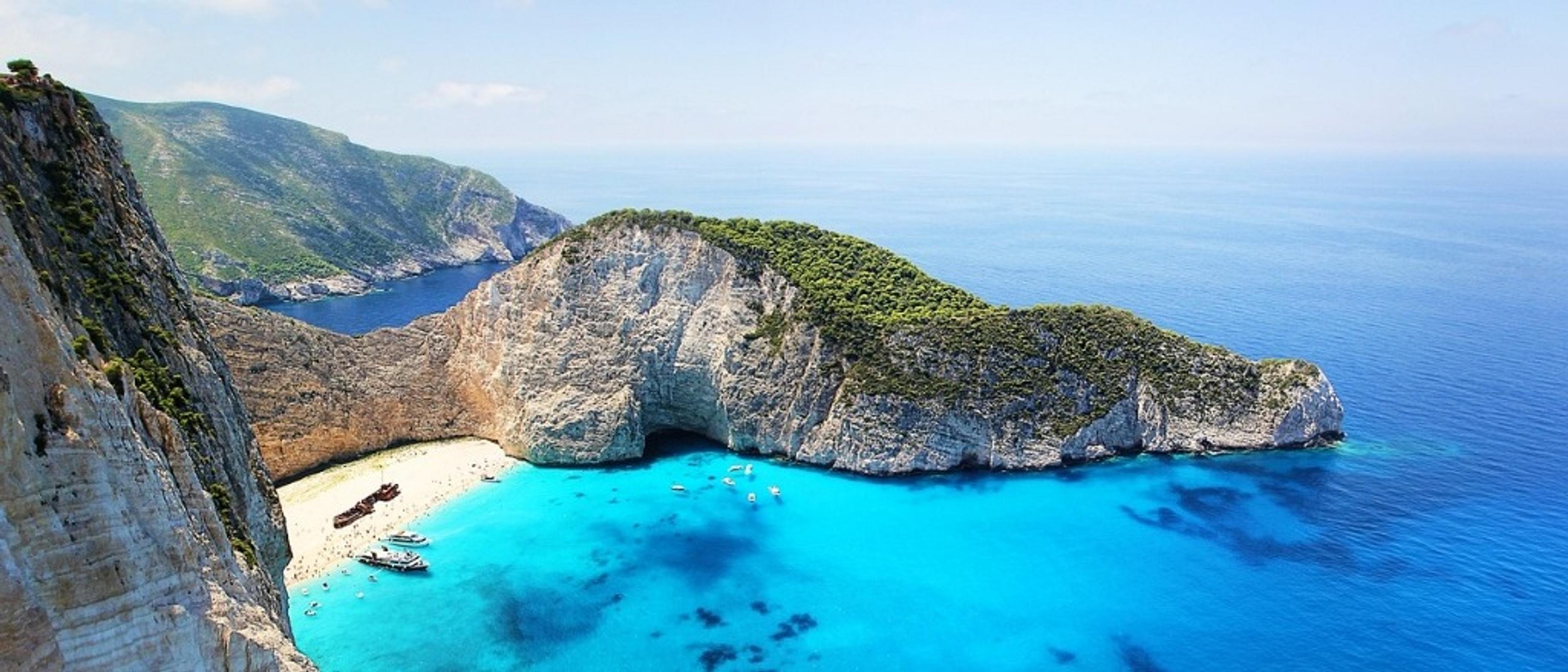 Zakynthos 🌊 at £80 rtn from Newcastle