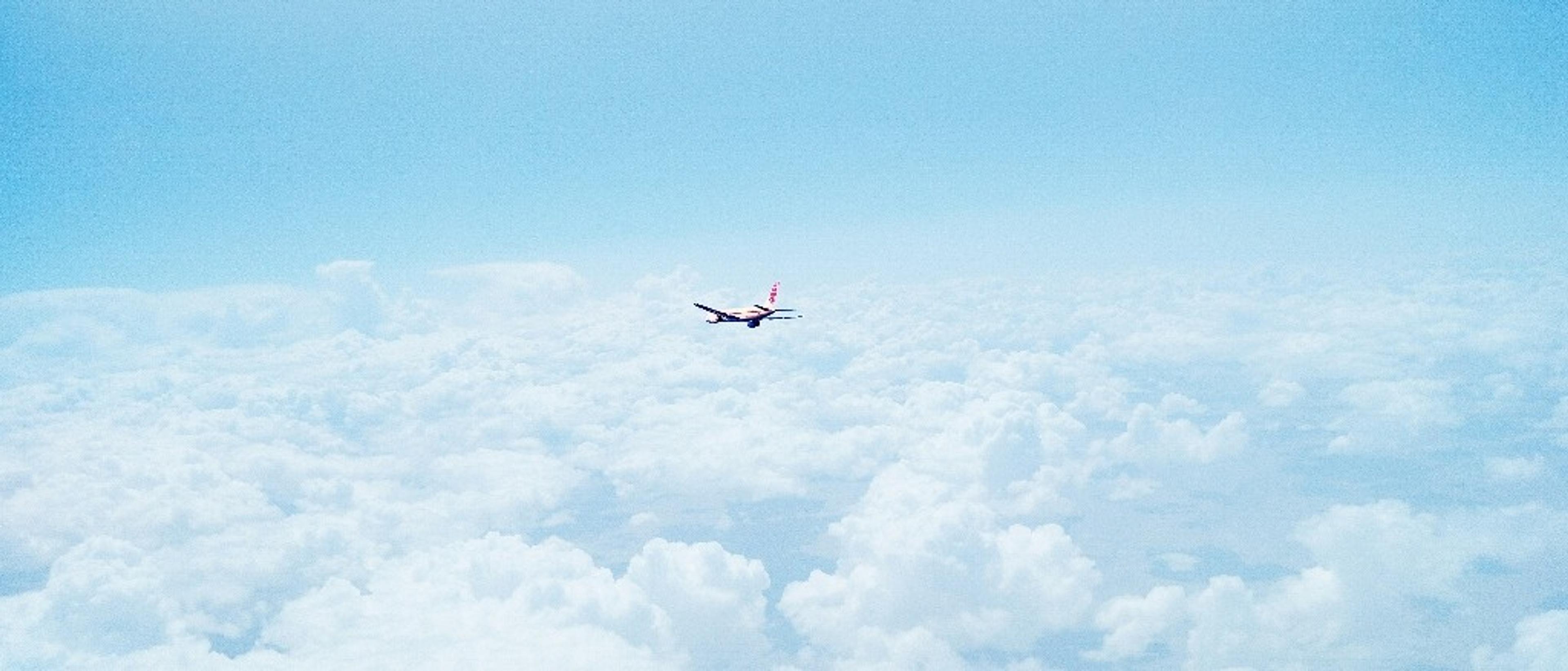 Weird questions you wonder when you’re stuck on a plane without internet…and their answers!