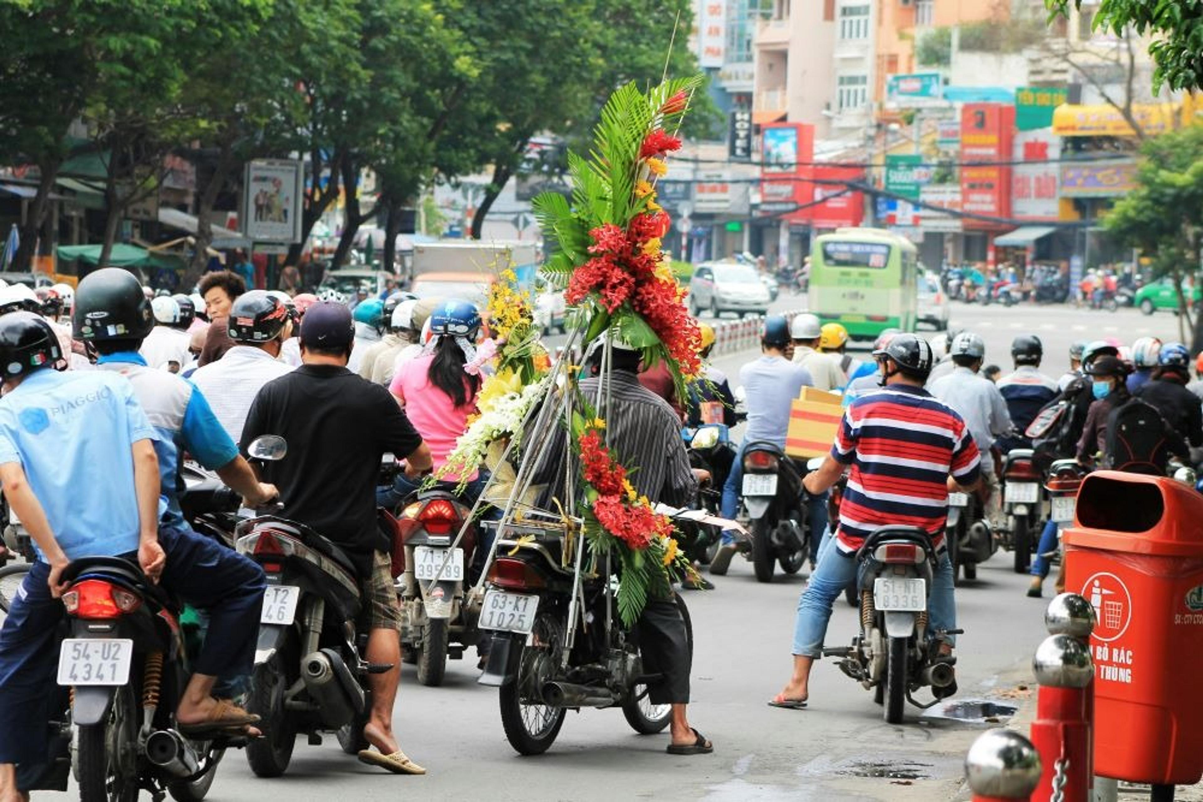 Mopeds in Ho Chi Minh City