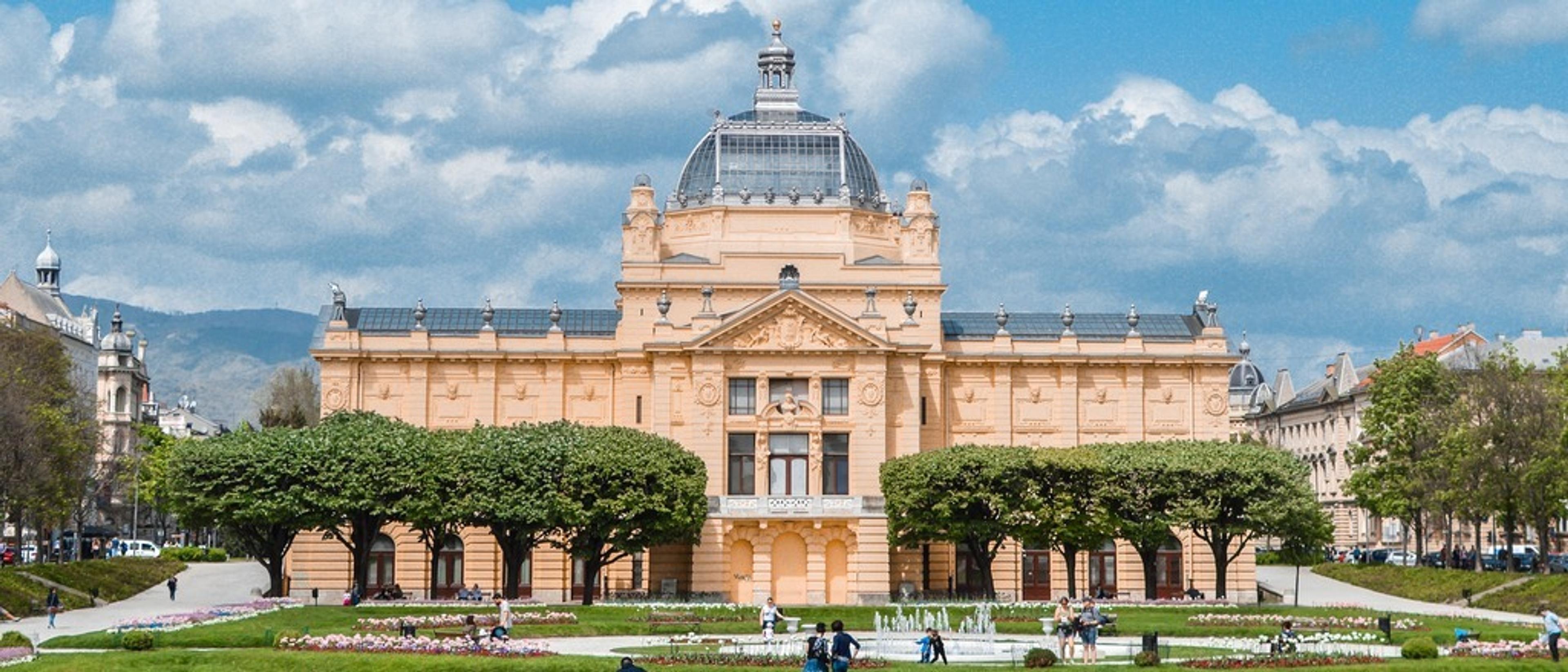 Zagreb 📸 at €51-€54 rtn from Dusseldorf Weeze