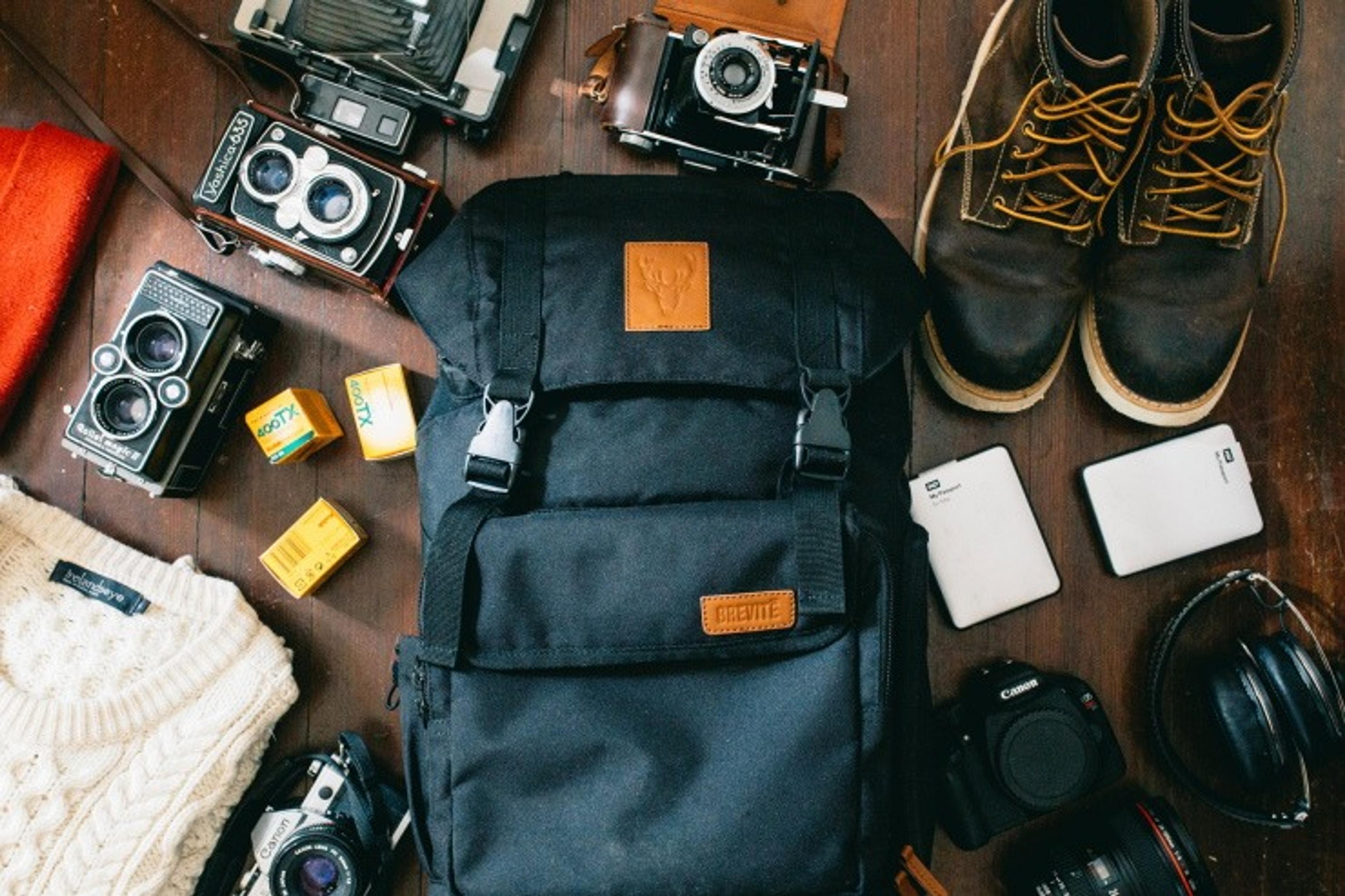 Guide to Wizz & Ryanair’s personal baggage policy (and how to make the most of it)