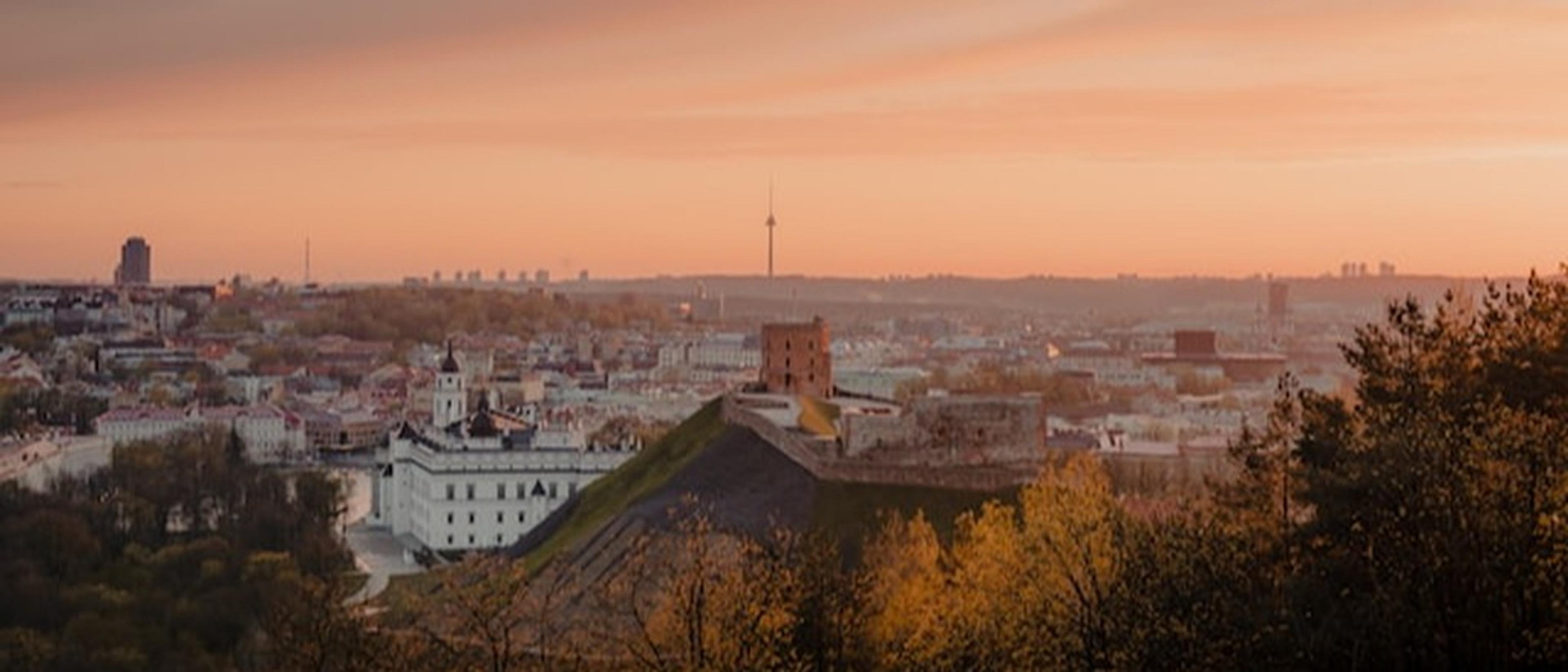 Vilnius 🎈 at £47 rtn from Luton