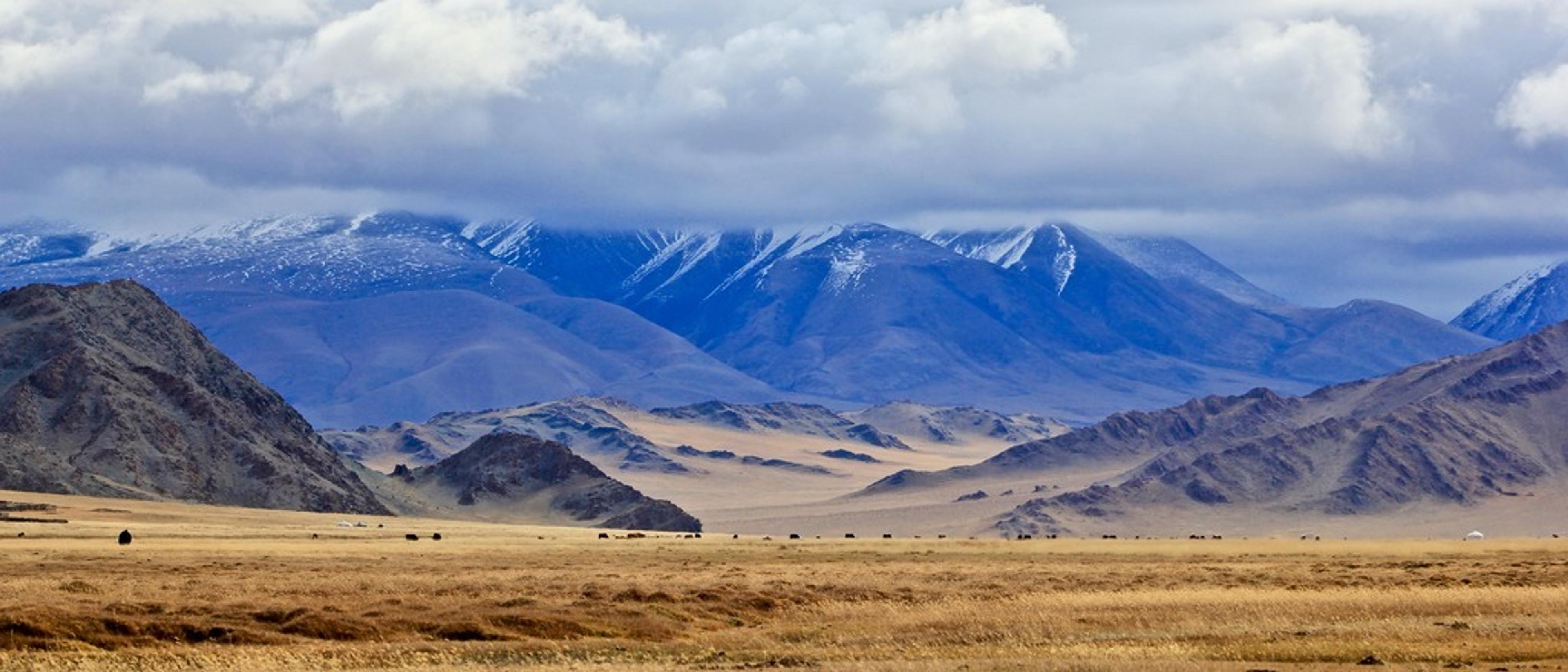 Ulaanbaatar, Mongolia 🦅 at $872 RT from Los Angeles