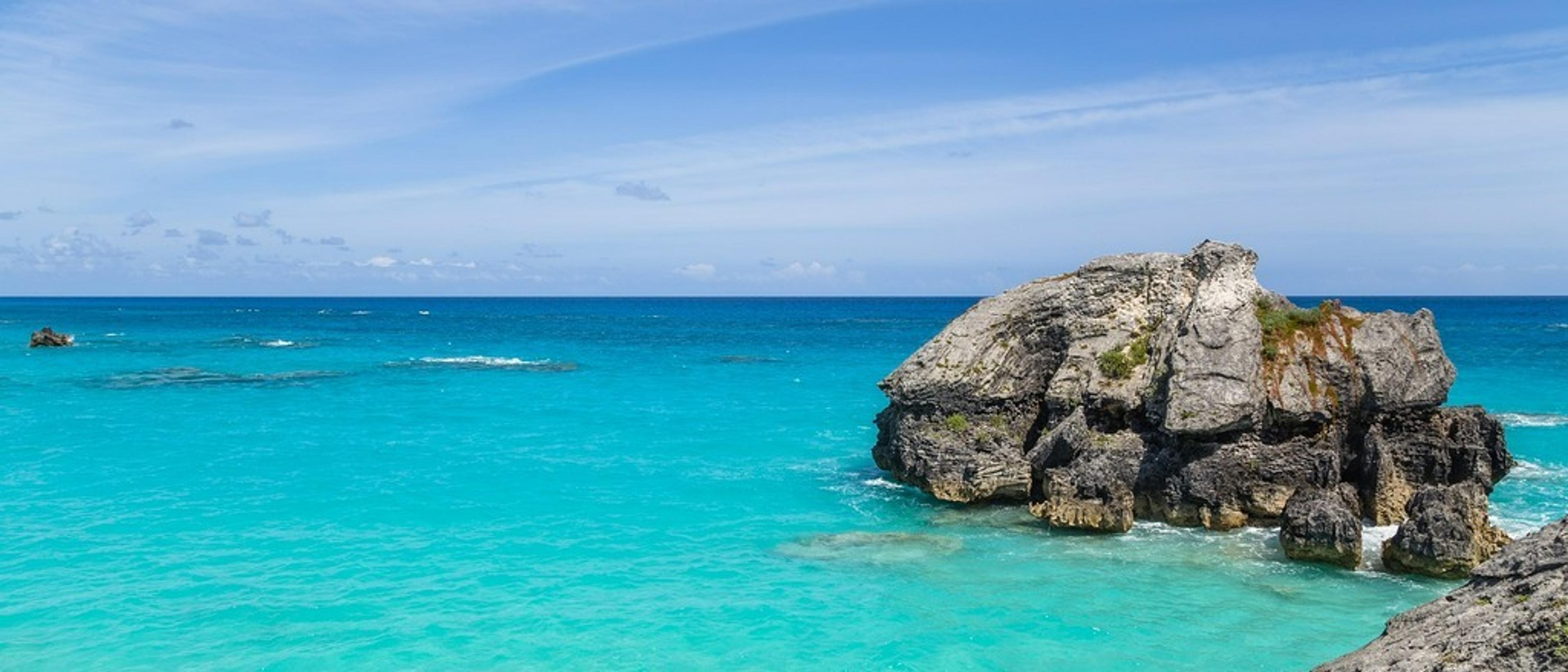 🌊 Bermuda at $461 RT from Quebec  