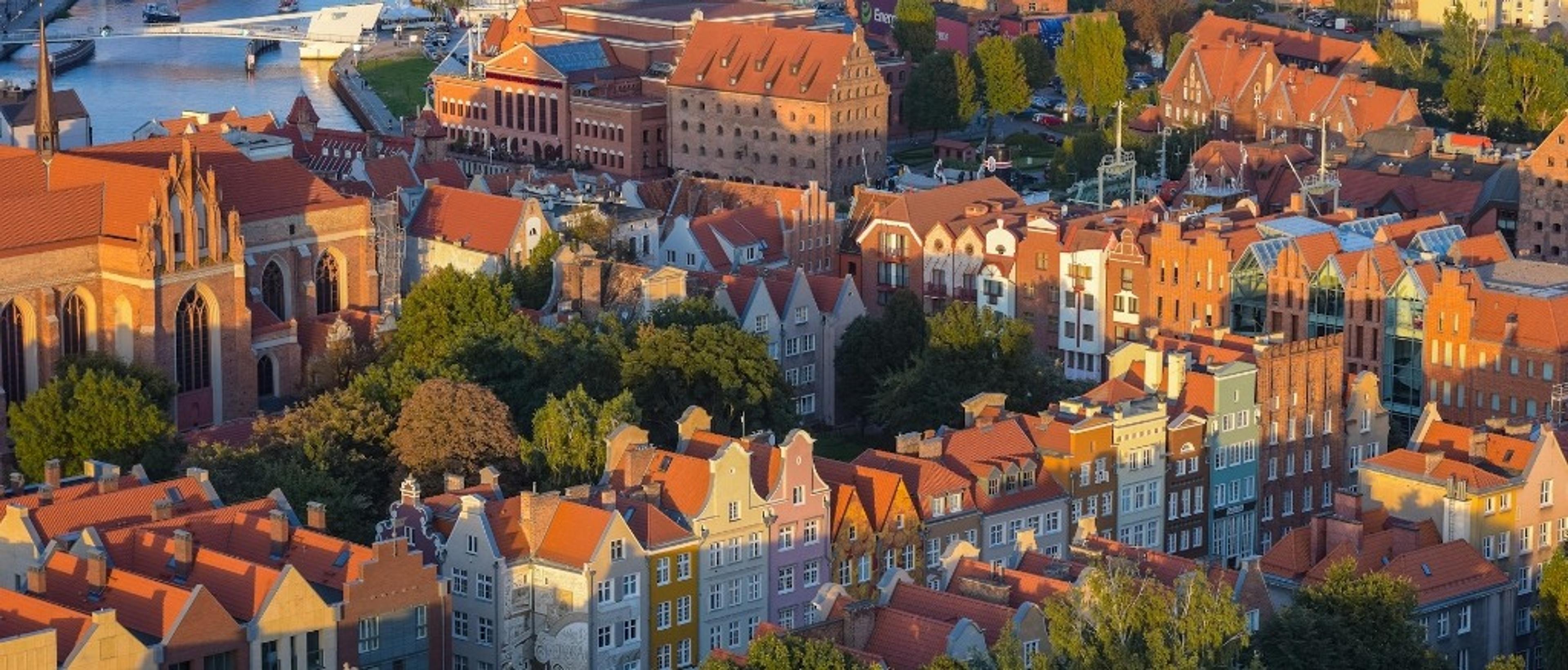 Gdansk 🥟 at €34-€48 rtn from Trondheim 