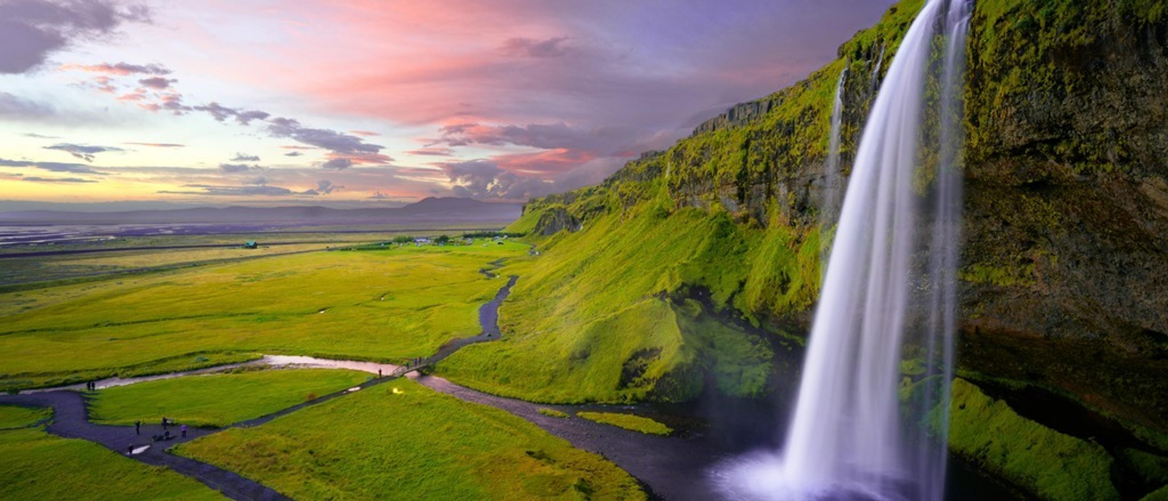 🌄 Iceland in $630s-$650s RT from Vancouver 