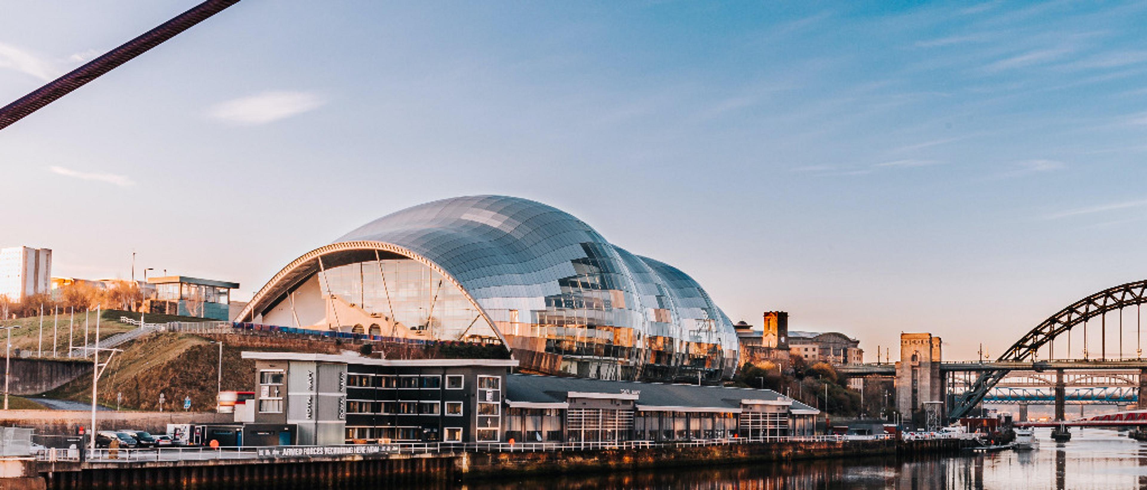 Newcastle 🌉 at €33-€34 rtn from Dublin