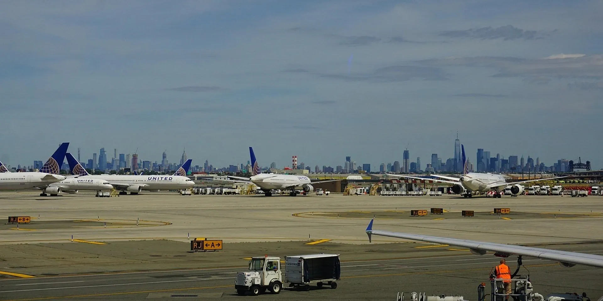 Runway Closures, Delays, ATC shortages, and More: What's Happening at Newark Airport?